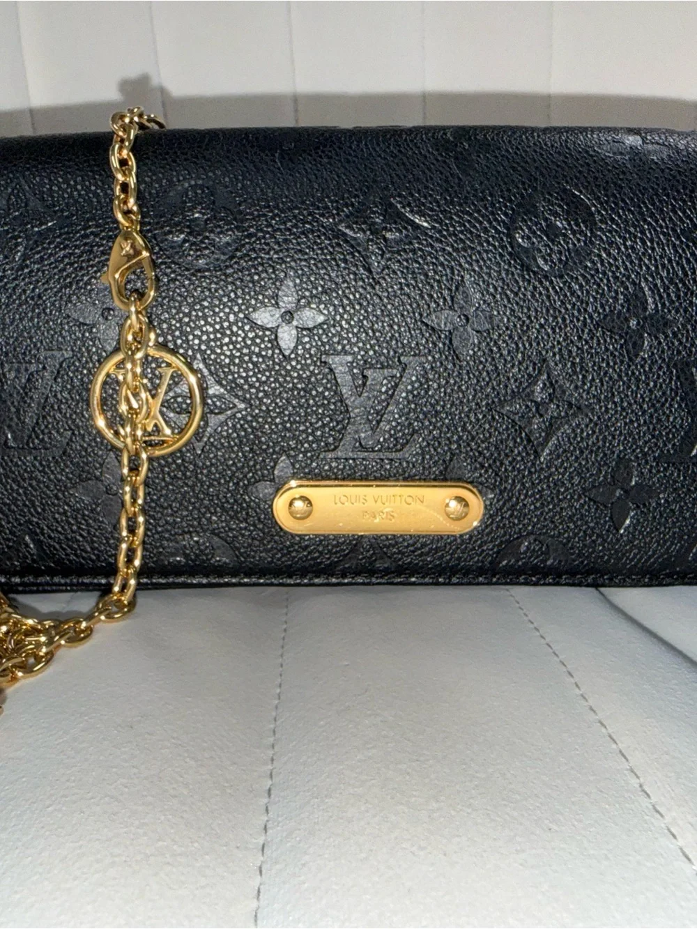 Louis Vuitton Black Monogram Empreinte Wallet on Chain Lily